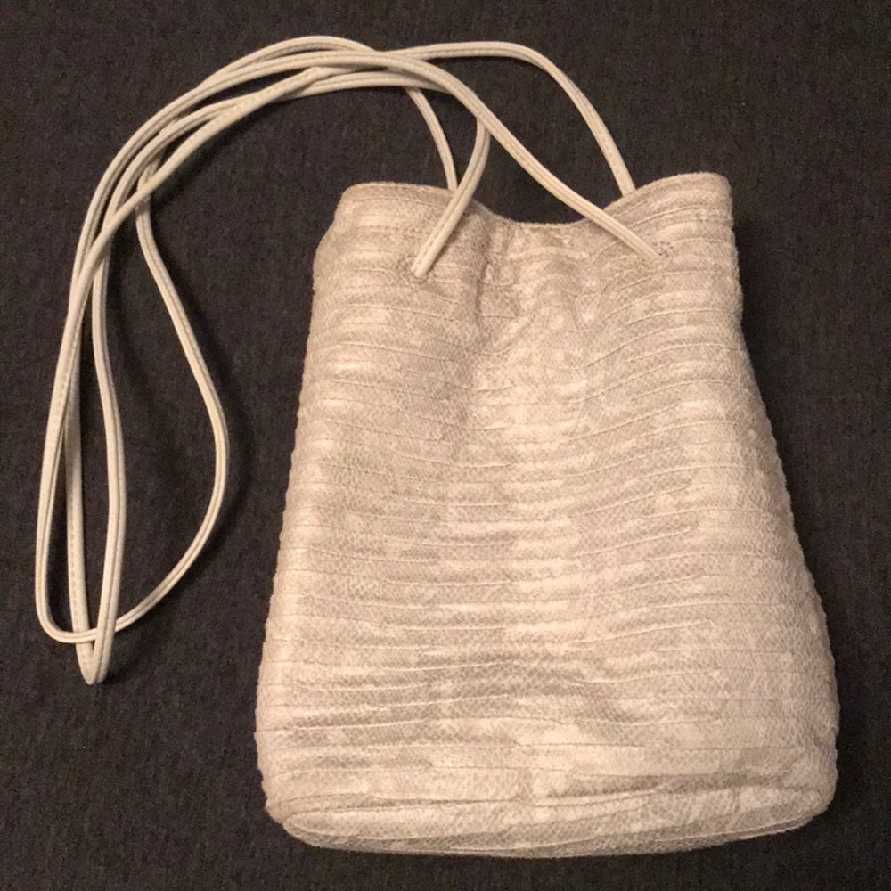 White vegan leather snakeskin bag